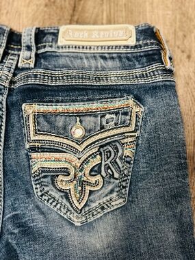 Rock Revival Women's Embroidered Dark Blue Denim Easy Capris